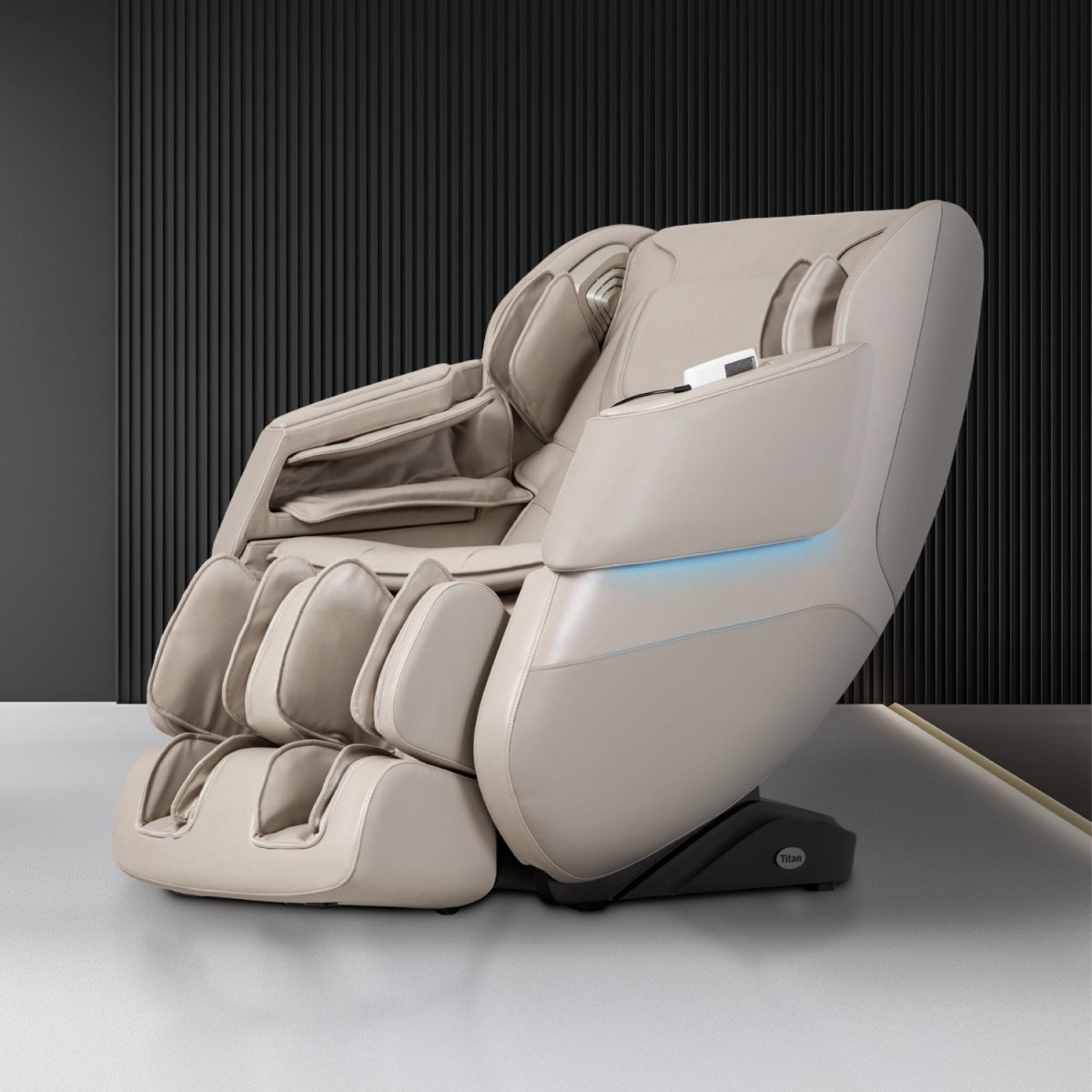 Grande XL - Big and Tall (Up to 375lbs, 6.5") | Titan Chair